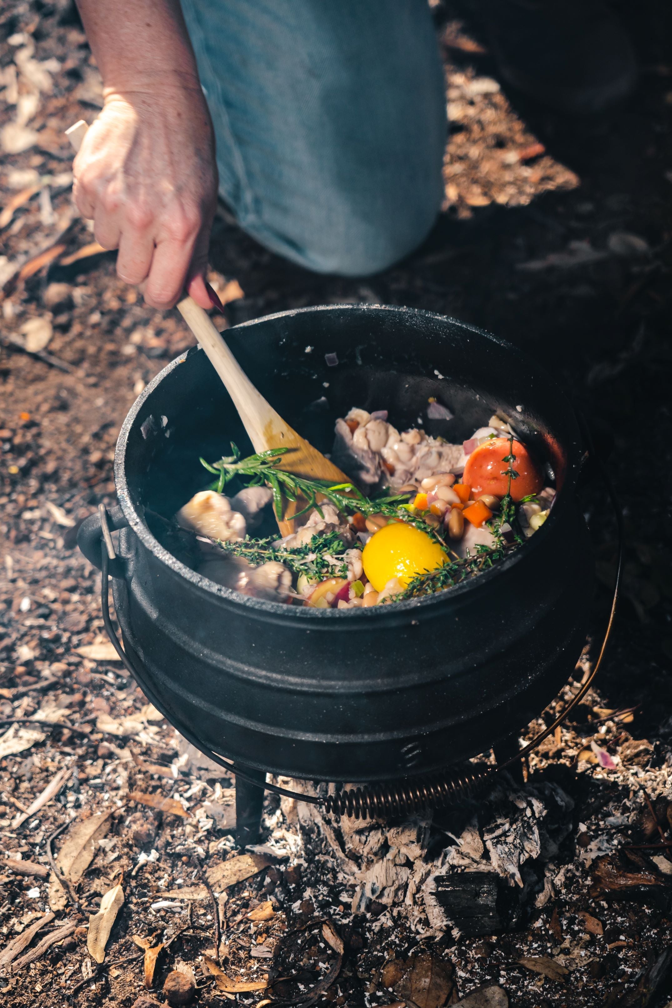 8 LITRE POTJIE WITH STORAGE BOX – Genstore