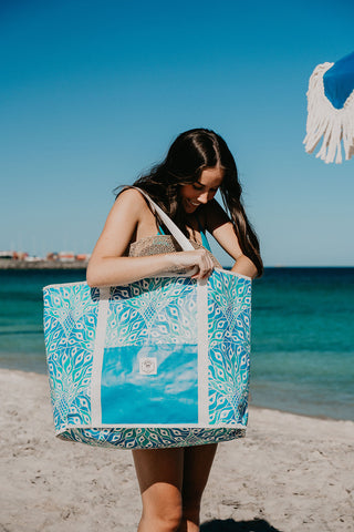 Good Vibes™ Jumbo Shopping Tote Beach Bag, Dual Handle, Waterproof & Lightweight - Peacock Paradise