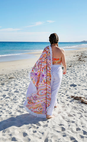 Good Vibes™ Round 400gsm Microfibre Beach Towel with Tassels 150cm Diameter - Nomad Paisley