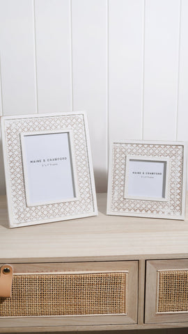 Arrow Square Photo Frame 19 x 19 x 2cm